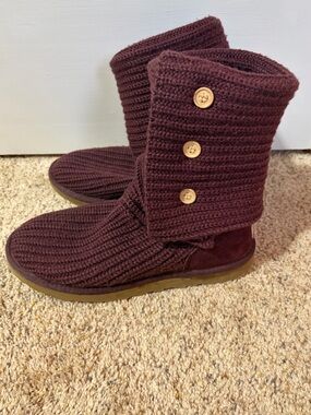 UGG Classic Cardy Foldover Knit Boots Plum Women's 8 Cozy Sheepskin